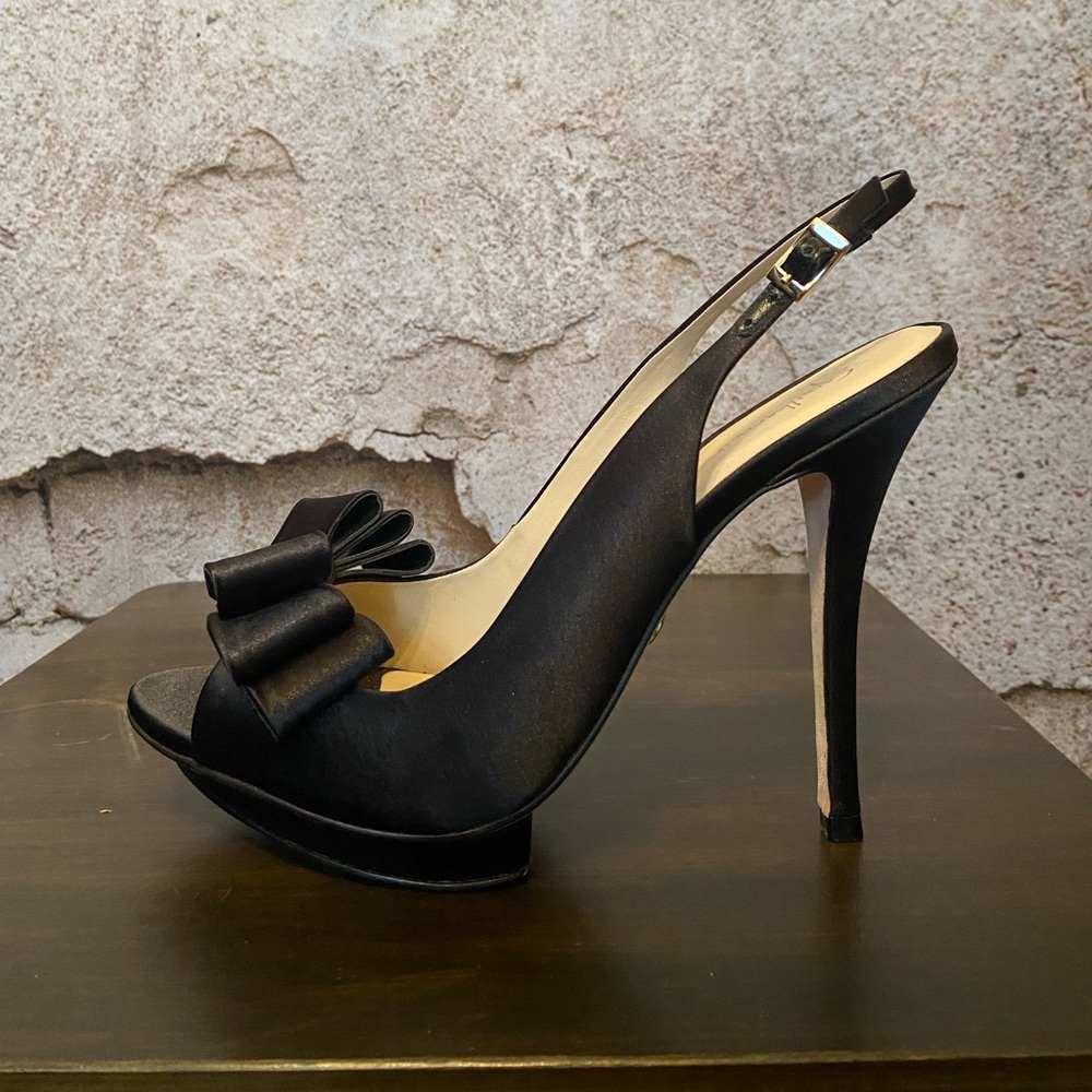 Guilhermina Black Satin Bow Stilettos